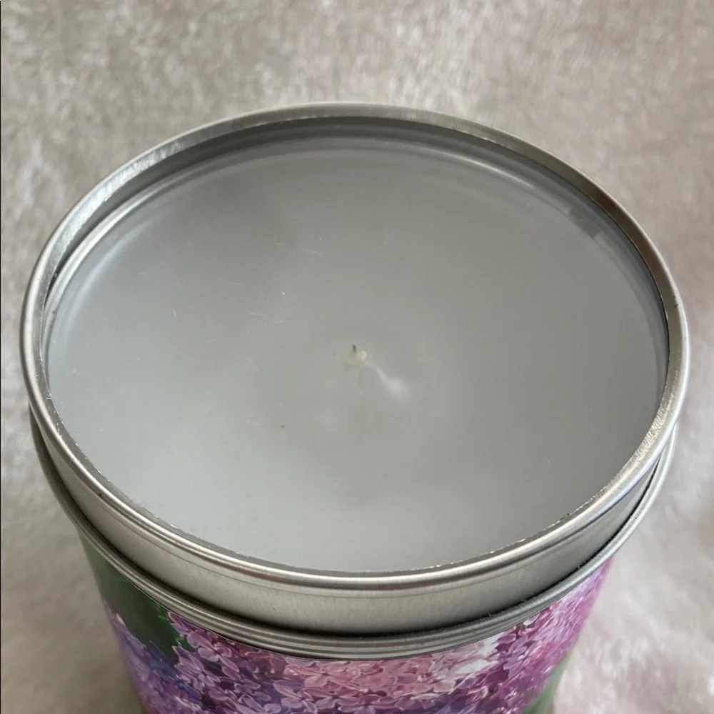 Lilac Bush Scented Candle - White & Purple - Never Used